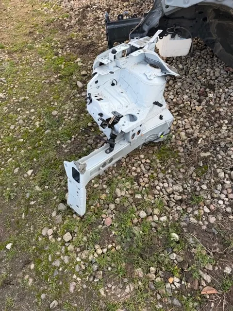 Carril delantero derecho OEM Podłużnica PP Captur II image 2