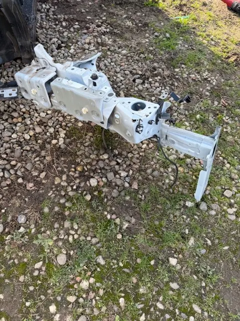 Carril delantero derecho OEM Podłużnica PP Captur II image 3