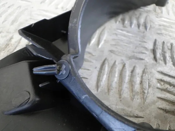 Set di montaggio faro Renault Traffic III OEM 269112699R image 5