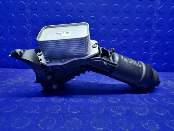 BMW Carcaça Filtro Óleo Base OEM 72434199 - Usado image 3