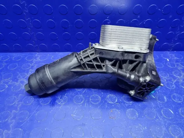 BMW Carcaça Filtro Óleo Base OEM 72434199 - Usado image 6