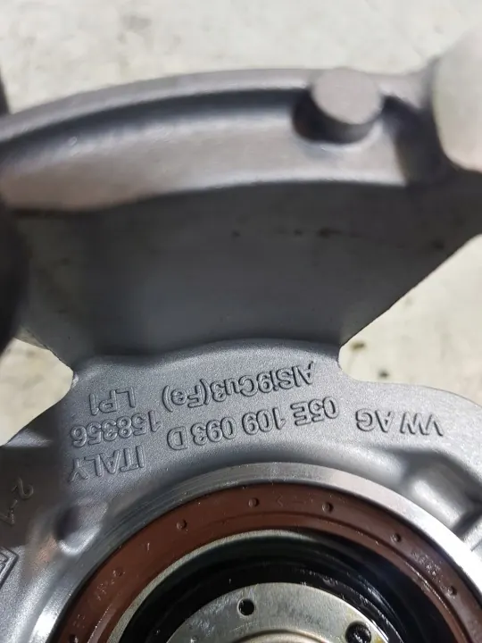 OEM 04E906423C Régulateur d'Arbre à Cames - Volkswagen image 8