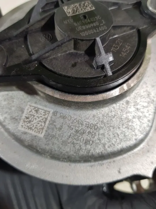 OEM 04E906423C Régulateur d'Arbre à Cames - Volkswagen image 9