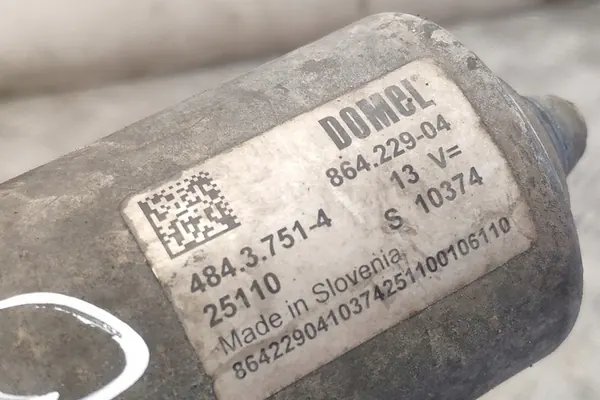 Imupumppu PORSCHE CAYENNE 3.0L hybrid 2011 7P0614215A image 2