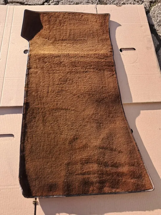 Carpete Frontal Direita Mercedes 107 SL SLC image 1