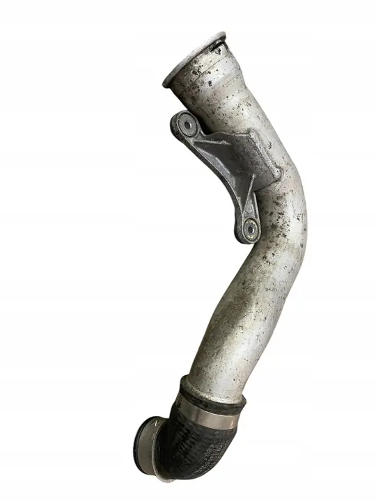 AUDI GOLF 2.0 TFSI Intercooler Rohr 1K0145828Q image 2