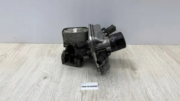 Öljynjäähdytin EGR-venttiili OEM 70319610 VW Transporter T5 image 2