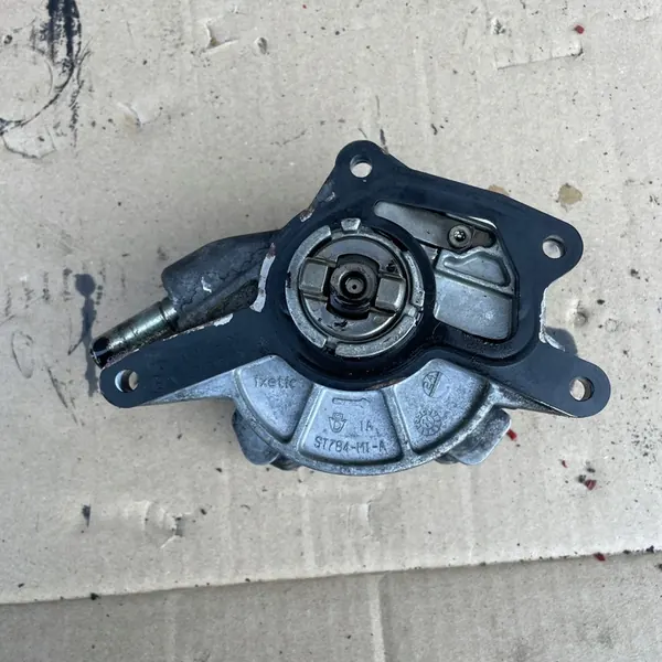 Imupumppu 3.0CDI V6 Mercedes W212 W218 W204 6422300765 image 4