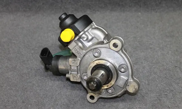 Sistema di alimentazione completo BMW F20 F30 F34 E84 N47D20C image 8