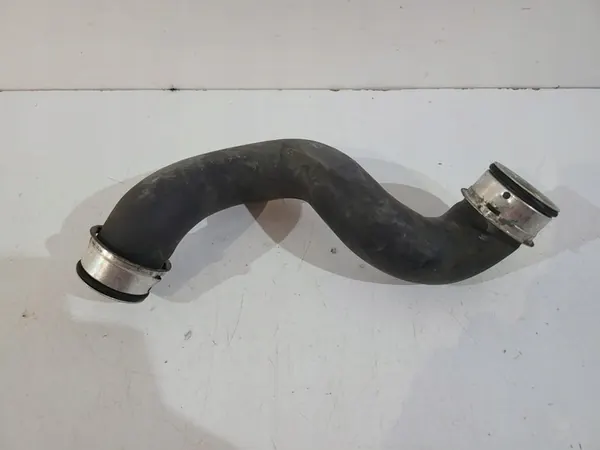 Mercedes W204 GLK Jäähdytyslinja A2045011782 image 2