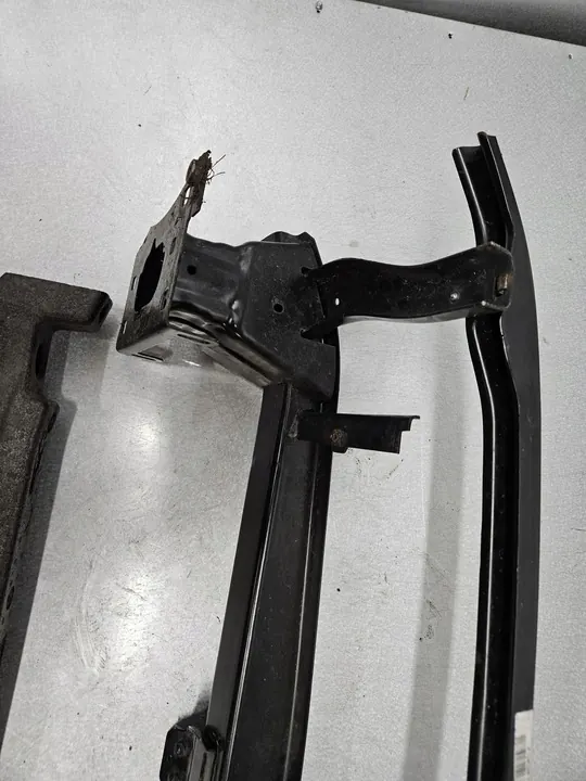 VW GOLF VII GTE Etupuskuri image 5