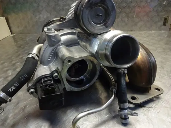 TURBINA BMW 5 F10 F11 F07 6 F06 F12 F13 7 F01N F02N 3.0i image 3