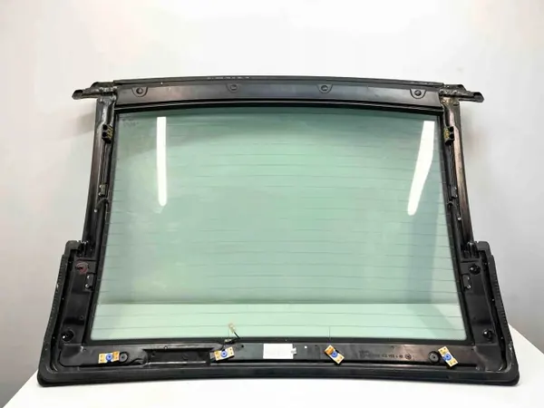 Vitre arrière Mercedes SL R230 OEM 12042310000 image 5