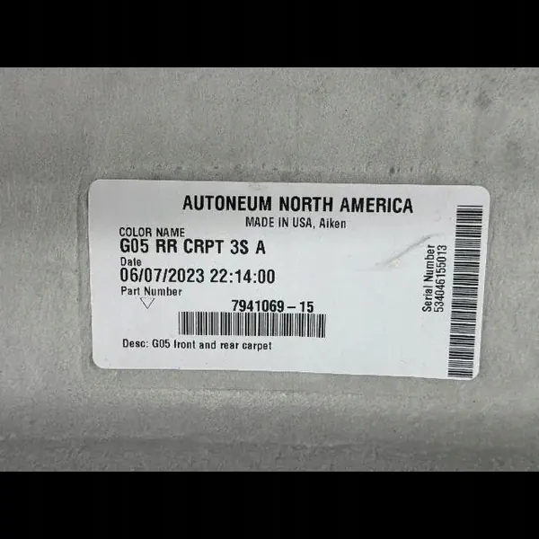 Alfombra trasera BMW X5 G05 OEM 7941069 - Usada image 3