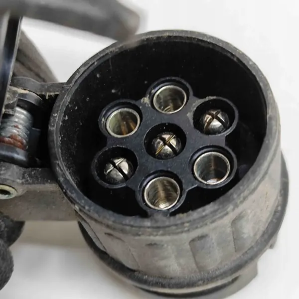 Gancho de reboque OEM 95599471 para Opel Vivaro Combi 2016 image 7