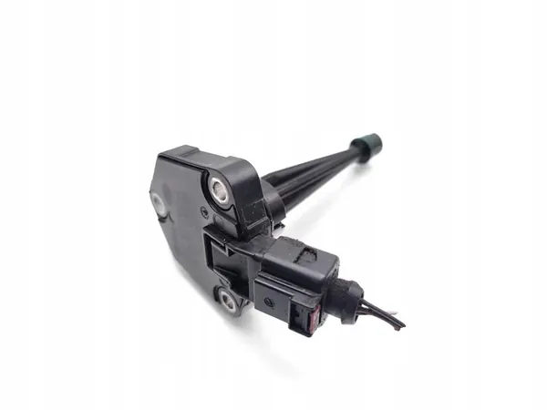 Öljytason anturi Audi A5 2.0 TDI 2012 04L907660A image 2