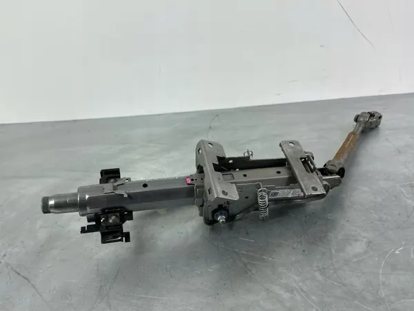 Ohjauspylvään risti OEM 5QN419490K VW Tiguanille image 3