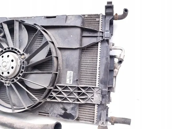 Renault Megane Kylradiatorer och Fläktar 1.5 dCi Diesel image 3