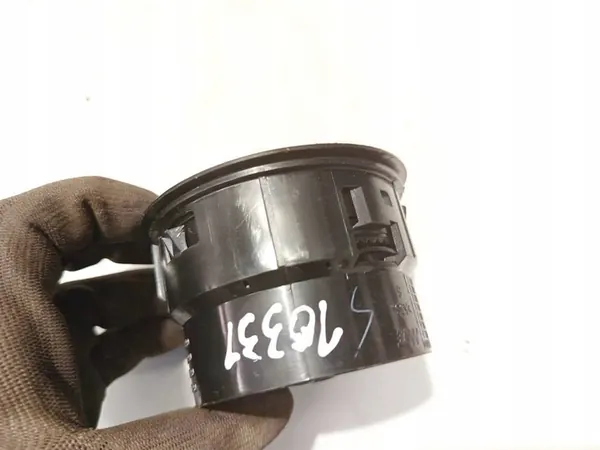 Dacia Logan Ventilação de cabine 2018 687608758r image 3