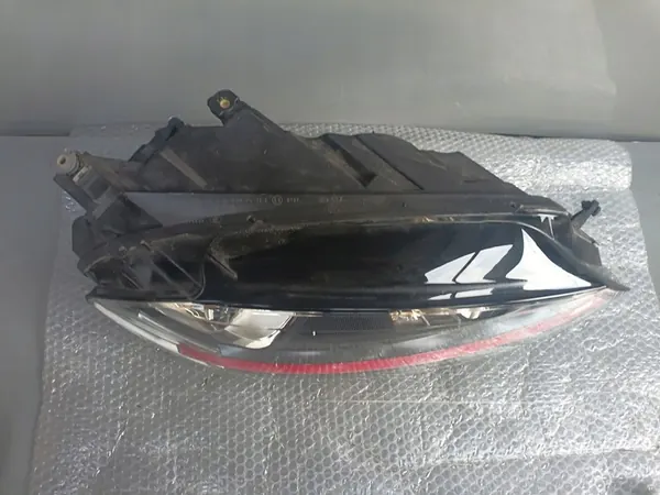 Farol Direito VW Golf VII GTI Xenon 5G1941032A image 2