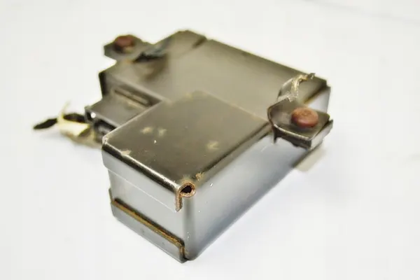 Module Immobilisateur VW Sharan Galaxy MK2 7M0957084B image 6