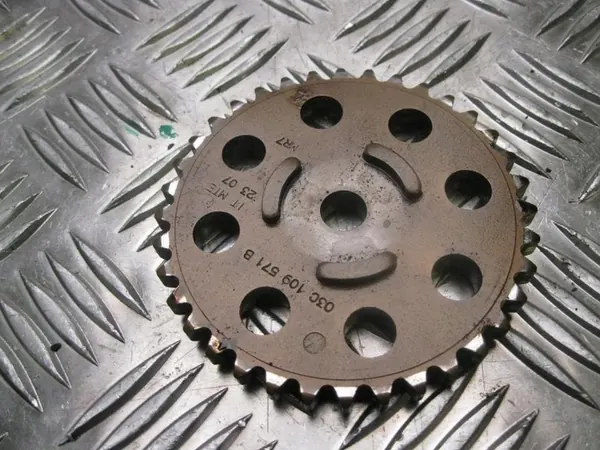 Roda de corrente Volkswagen GOLF V 2007 03C109571B image 2