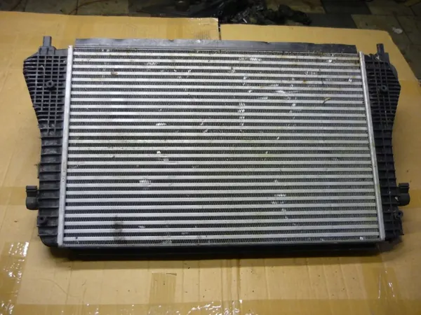 Radiateur d'eau OEM 386 pour Audi A3 8P 1.9TDI image 10