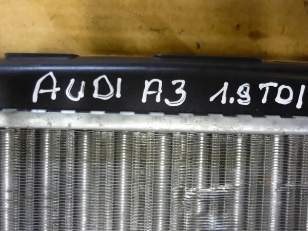 Radiateur d'eau OEM 386 pour Audi A3 8P 1.9TDI image 5