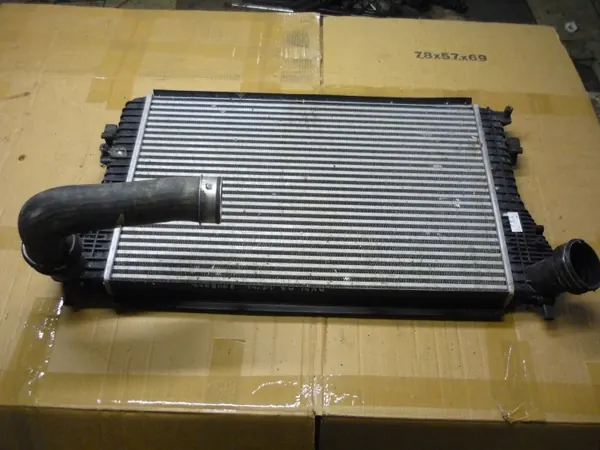 Radiateur d'eau OEM 386 pour Audi A3 8P 1.9TDI image 7
