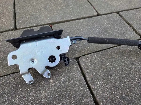 AUDI Q5 SQ5 Baklucka Lås 80A827506A 16-2024 image 3