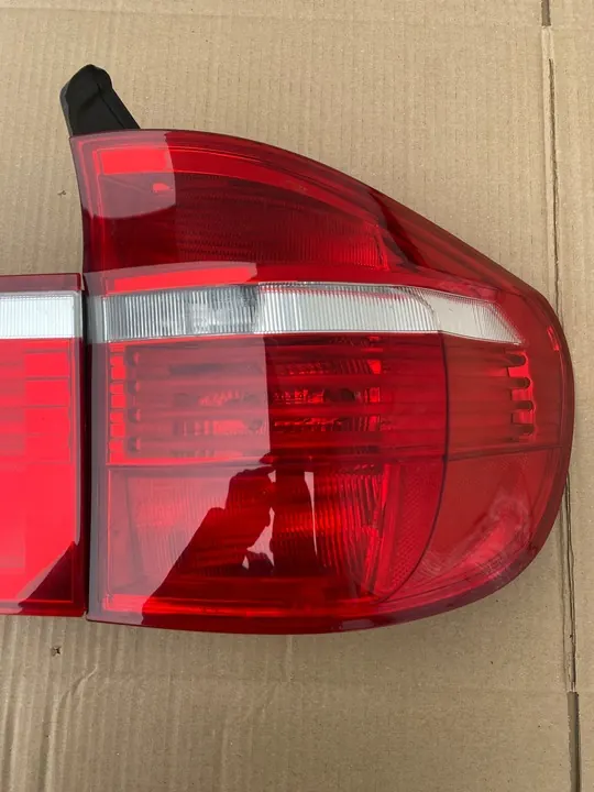 BMW X5 E70 Luz Trasera Derecha OEM 7158942 7295340 image 2