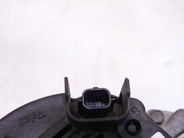 Vaihtovirtageneraattori Renault Clio IV 0.9 TCE 231007842R image 3