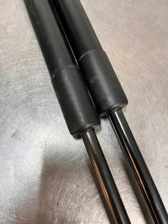 Baklucka Ställdon Set VW T6 Lift T6.1 7E0827550C image 3