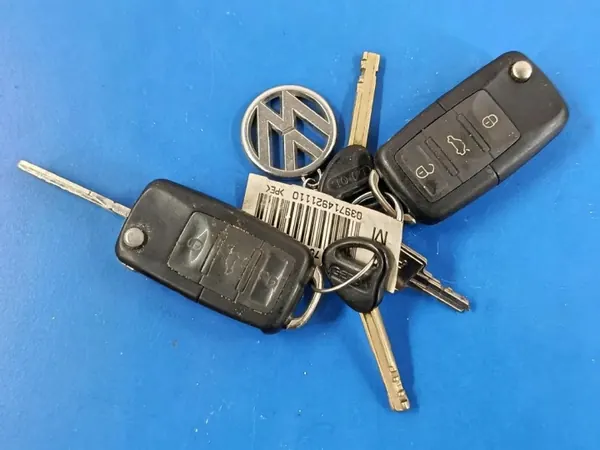 VW Passat B5 Lift 1.9TDI Stationair OEM 4B0905851C image 5