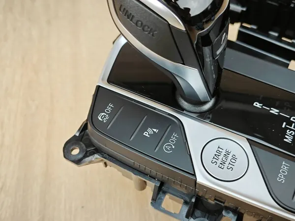 Panneau Levier Vitesse BMW OEM 5A32B97 - État Utilisé image 6