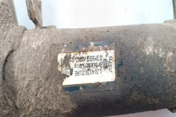 Ammortizzatore anteriore sinistro VW BORA VARIANT 1J0413031AE image 2