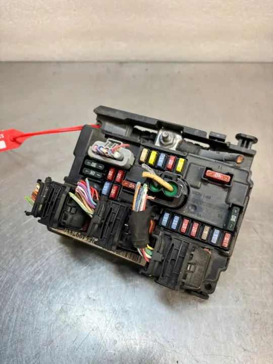 BSM R09 Module Citroen Peugeot 9664997880 image 2