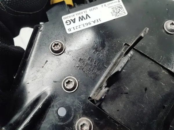 Kühlmittelheizer OEM 1EA963221B für VW ID.4 image 5