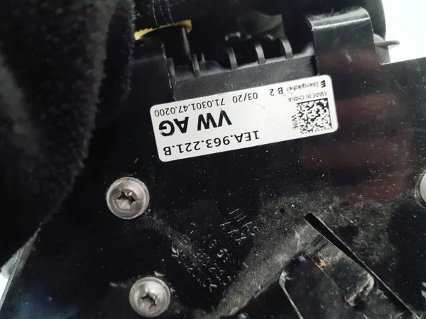 Kühlmittelheizer OEM 1EA963221B für VW ID.4 image 7