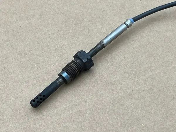 Sensor de temperatura de escape T5 2.5 TDI 070906088AC image 5