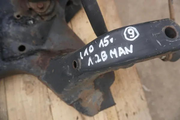 HYUNDAI i10 II Trave di Sospensione Anteriore 2015 62400B9000 image 2