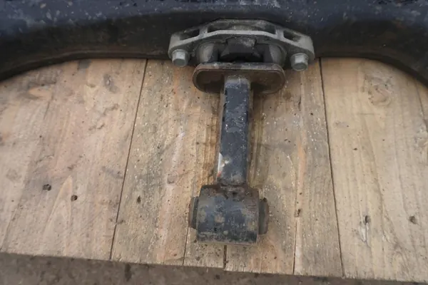 HYUNDAI i10 II Trave di Sospensione Anteriore 2015 62400B9000 image 5