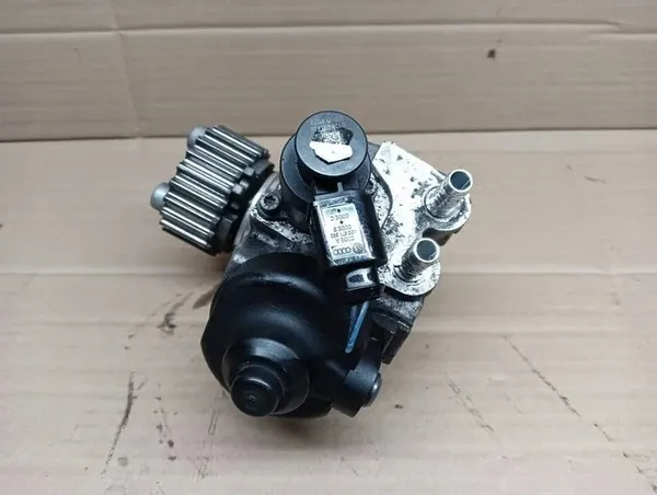 Skoda OE 0445010514 Kraftstoffpumpe image 2