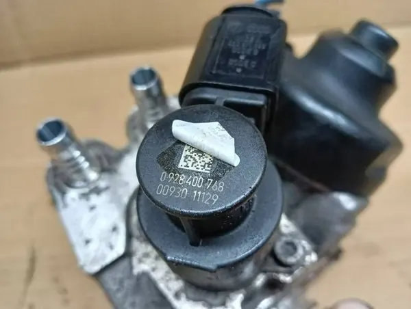 Skoda OE 0445010514 Kraftstoffpumpe image 5