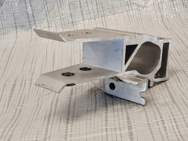 Supporto di montaggio anteriore destro BMW 3 G20 G21 OEM 5111 7422234 image 4