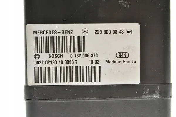 Pompe de verrouillage central OEM 2208000848 Mercedes-Benz image 3