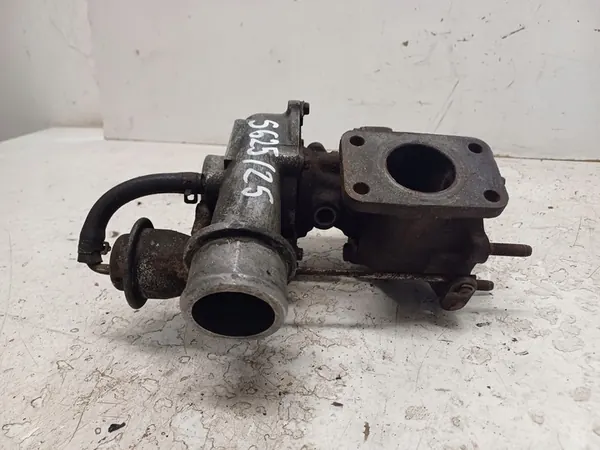 CHRYSLER VOYAGER 3 III 2.5 D Turbocompresor image 3