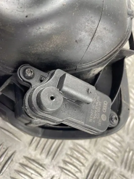 Trappe réservoir VW OEM 3G5809857 pour Passat B8 image 5