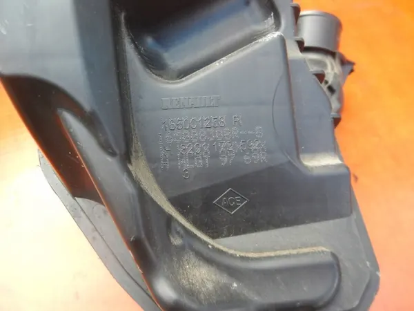 Luftfiltergehäuse OEM 165008308R für Renault Clio IV image 4