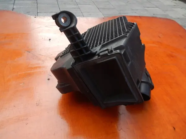 Luftfiltergehäuse OEM 165008308R für Renault Clio IV image 7